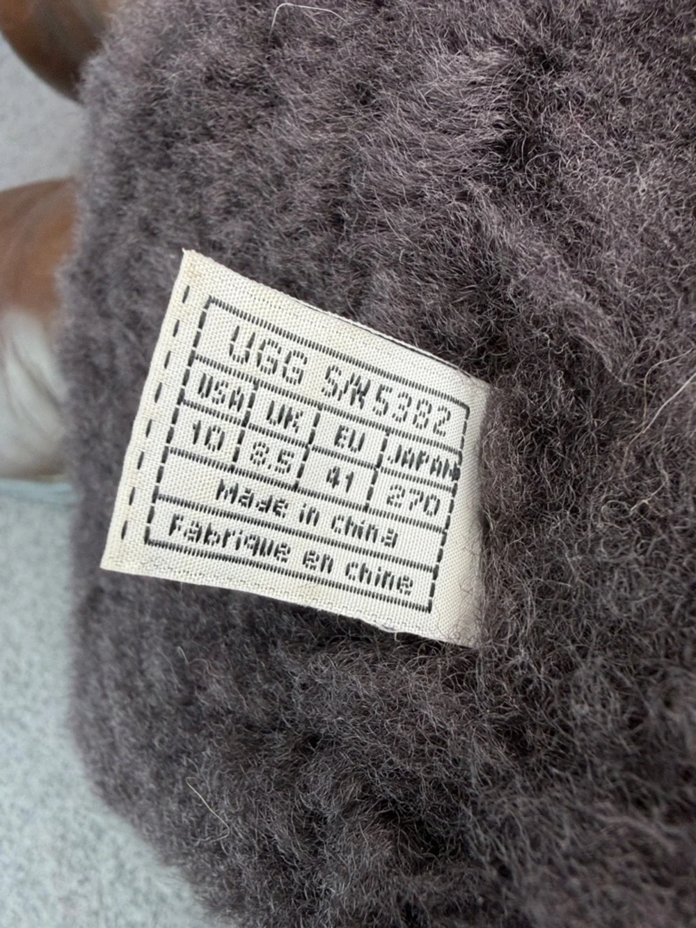 UGG Brrooks Dark Brown Leather Boots  Shearling‎ Cuffs Size 10